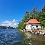 リゾート Kivisaari *