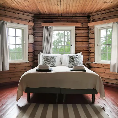 Semesteranläggning (resort) Kivisaari *