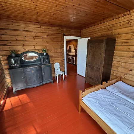 Kivisaari Semesteranläggning (resort)